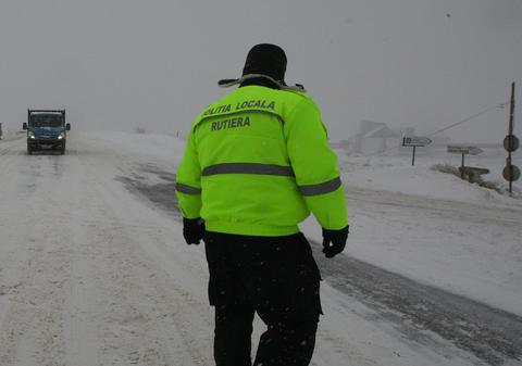 MĂSURI DRASTICE, după PRIMA NINSOARE! CONCEDIERI la CNADNR ca urmare a ACCIDENTELOR de pe A2 