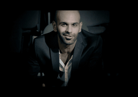 Muneer și-a lansat prima piesă în limba română - "Alinarea mea"! ASCULT-O AICI!