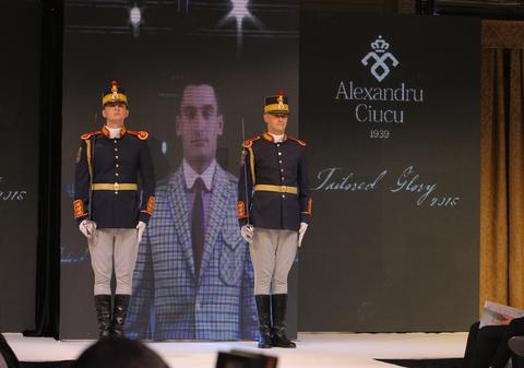 Cum se pregătesc soldații români de război? GALERIE FOTO