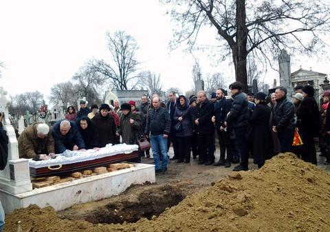 Acum cântă în Ceruri! Solistul Operei din Iaşi a auzit azi ultimele aplauze | FOTO