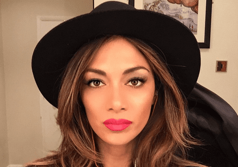 După despărțirea de pilotul Lewis Hamilton, Nicole Scherziger a ajuns să cânte la nunți! / GALERIE FOTO