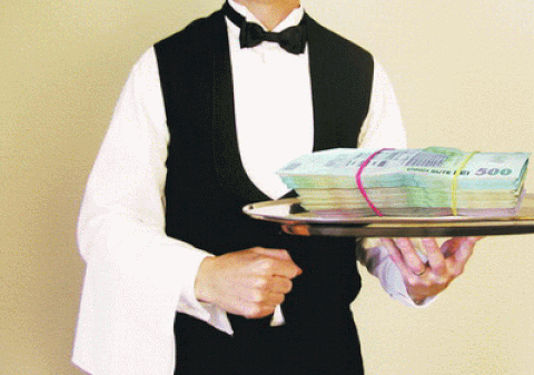 BACŞIŞUL ar putea fi trecut pe NOTA de PLATĂ