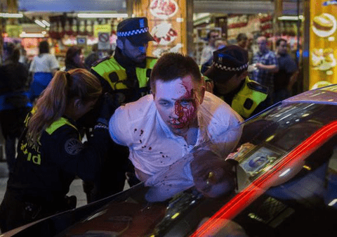 Groază la Madrid, sub ochii lui Vassaras! Doi huligani au fost arestați