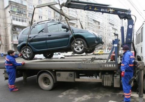 Maşinile parcate neregulamentar pot fi ridicate din nou