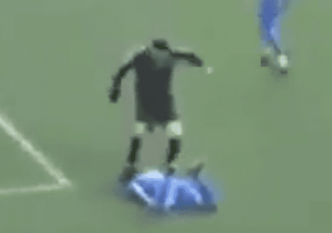 Grecia este în stare de șoc! Un jucător a fost bătut măr pe terenul de fotbal