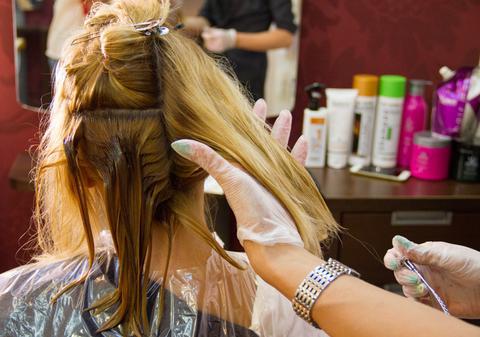 Și-a pus botox în... păr! O vedetă de la noi a testat ultima fiță în materie de coafat