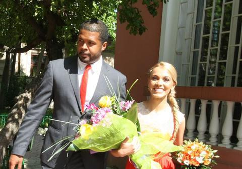 Cabral a pus mâna pe PAROLA SOȚIEI de la BLOG! Ce a putut să scrie e O DEMENȚĂ TOTALĂ! 