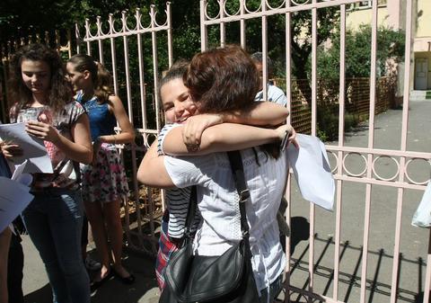 Rezultate Evaluare Naţională 2015. Topul şcolilor cu cele mai mari medii din țară