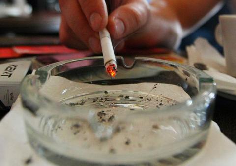 Trei avantaje ale FUMATULUI. De ce e bine să ai acest VICIU!