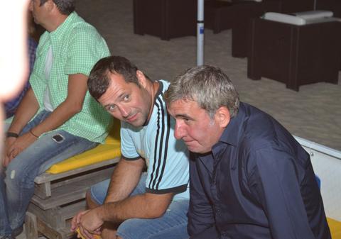 Ce au făcut  Neaga și Petre Marin, sub privirile lui Hagi, pe litoral