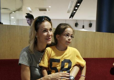 Fiica Roxanei Ciuhulescu a moștenit înălțimea mamei