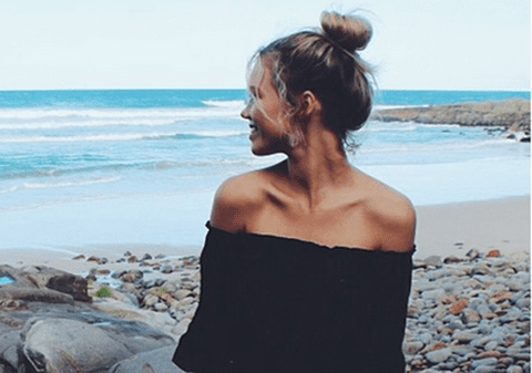 “Social Media nu are legătură cu realitatea”. Mărturia unui tinere obsedate de rețelele sociale