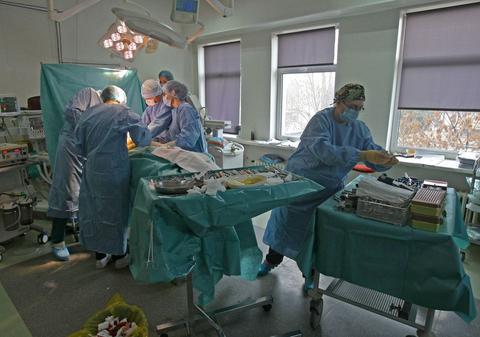 Ți s-a făcut rău de Crăciun? Nouă spitale din Capitală care asigură asistenţa medicală 