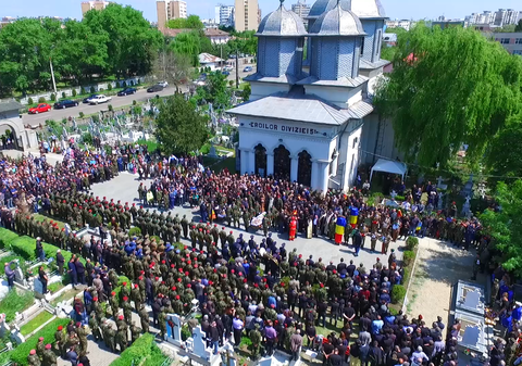 Eroii căzuți în Afganistan au fost înmormântați azi la Buzău