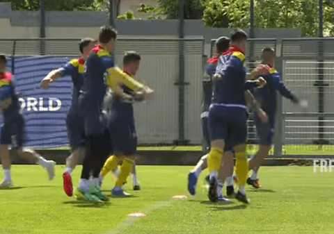 Tricolorii au efectuat primul antrenament pe tărâm italian. Denis Alibec s-a pregătit fără probleme / FOTO&VIDEO