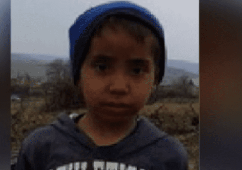 Un copil de 5 ani a dispărut de acasă. Băiatul este căutat de zeci de jandarmi și polițiști