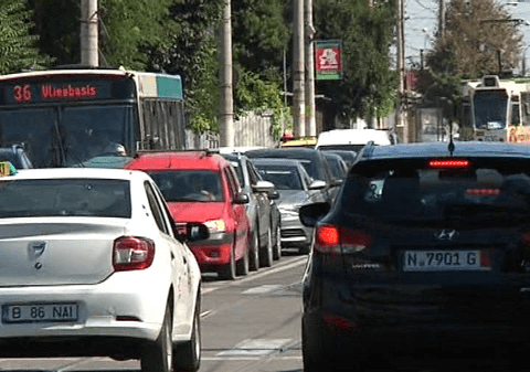 Poliţia Rutieră avertizează: traficul bucureştean va intra în colaps din cauza semafoarelor defecte!