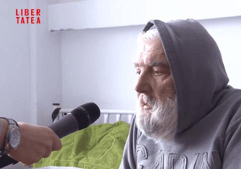 Nu au case, dar au suflet mare! Reportaj în cel mai mare centru de adăpost din țară