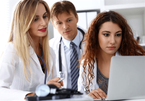 Bursele de 670 de lei ale medicilor rezidenți se vor plăti în continuare; Guvernul a dat Ordonanță de Urgențlor