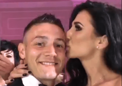 Fotbalistul Gabi Torje s-a afișat cu iubita la nunta surorii sale. Andra și Măruță au animat petrecerea  / FOTO&VIDEO