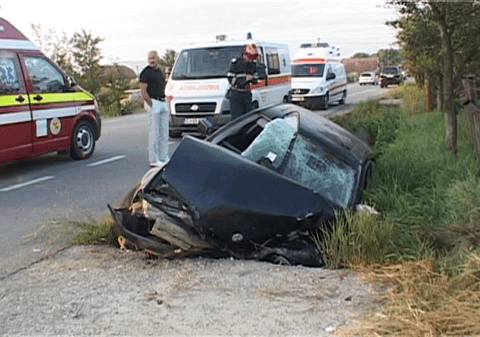 Teribil accident în județul Sălaj, provocat de un adolescent. La doar 16 ani, și-a ucis un prieten și a băgat alți doi în spital