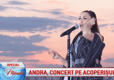 Ritualul Andrei înainte de fiecare concert. Face asta de ani de zile