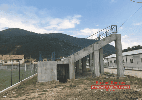 Alt stadion nou răsare în România. Investiția de 1 milion de euro pentru o echipă mică. Ce cruntă ironie: facem arene moderne când nu mai avem echipe!