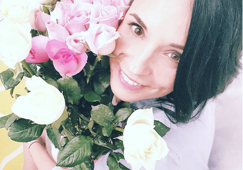 VIDEO / Andreea Marin își duce iubitul în mijlocul familiei. Petrec frumos de Crăciun!