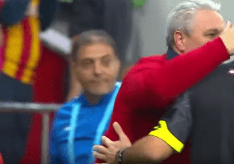 Șumudică a sărit la gâtul arbitrilor din Turcia: ”Am părul tot mai alb, merit respect!”
