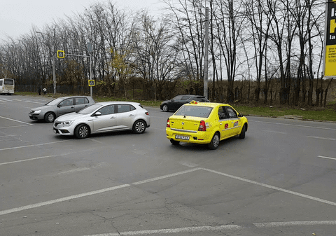 UPDATE. Un sens giratoriu, construit la intersecția dintre Dimitrie Pompeiu și Șoseaua Petricani / FOTO