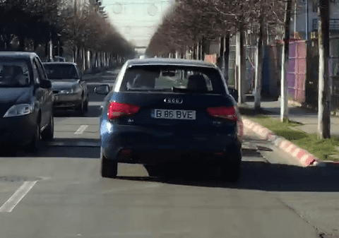 VIDEO/Samsari șmecheri, autoritați nepăsătoare. Mașini cu numere false se plimbă nestingherite prin România