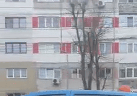 Un instructor auto a condus mașina din dreapta volanului, în Constanța. Bărbatul era singur în mașină / VIDEO