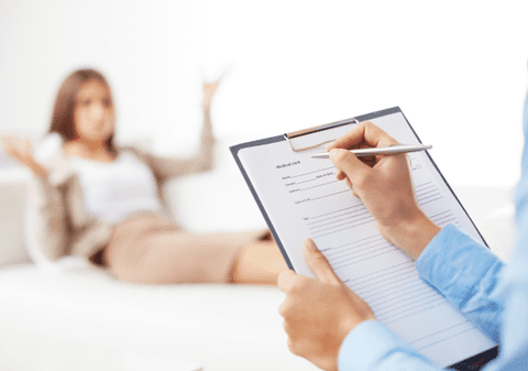 Psihologii World Vision România oferă consiliere gratuită pentru părinţii şi copiii afectaţi de pandemia de coronavirus