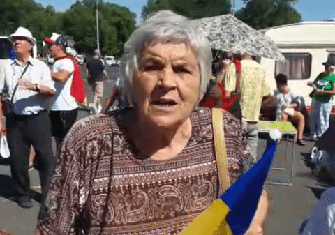 Ce spune protestatara mătușa Marioara la mitingul diasporei