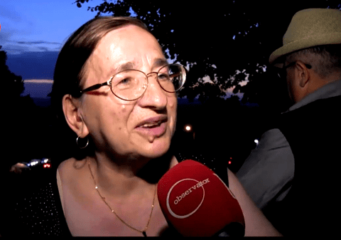 O femeie se roagă la Mânăstirea Nicula să-i moară o vecină. Alta a murit deja |VIDEO