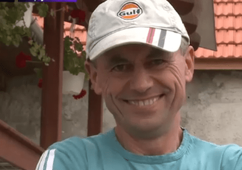 Un bărbat din Bihor a găsit 400 de monede de argint în curtea casei. Primul lucru pe care l-a făcut acesta