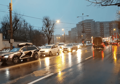 VIDEO | Prima autostradă urbană din România: a rezolvat traficul dinspre Ploiești, dar l-a blocat pe cel din București