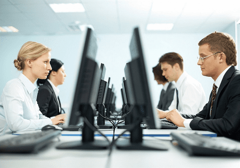 Studiu: Peste 37.000 de profesioniști IT au plecat din România în ultimii 20 de ani