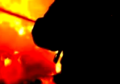 Sute de muncitori de la o fabrică din Timiș, evacuați din cauza unui incendiu la un container