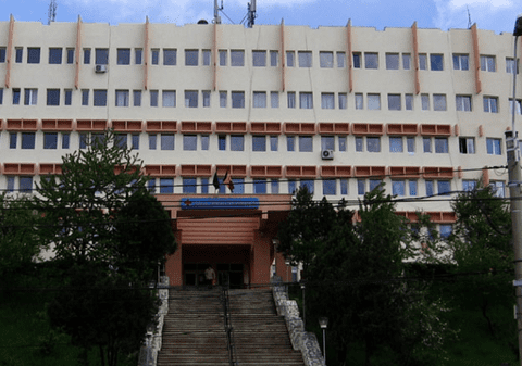 Pacienți cu coronavirus, externați din Spitalul Piatra-Neamț. 27 de oameni erau asimptomatici, încadrați în ordinul ulterior anulat de Ministerul Sănătății