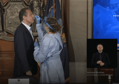 VIDEO | Guvernatorul statului american New York, testat de noul coronavirus în direct la TV