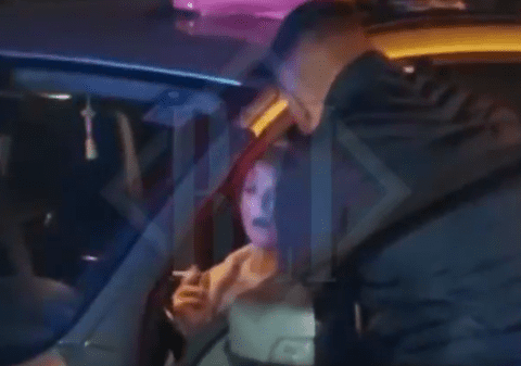 VIDEO | Partenera unui interlop ieșean, scandal cu poliția, după ce a fost prinsă beată la volan. Femeia e în arest la domiciliu