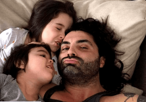 Gestul făcut de Pepe pentru cele două fetițe ale sale, după ce a anunțat că divorțează de mama lor. „Las totul și vorbesc cu ele”