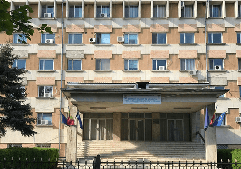 Comandantul Spitalului Militar din Focșani, schimbat după ce s-a descoperit că au fost vaccinați 145 de civili care nu erau eligibili