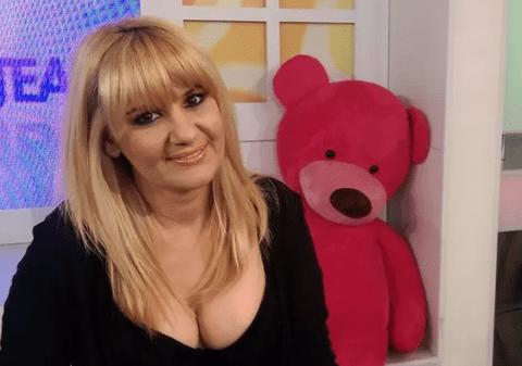 Cine este fiul cel mic al Nicolei. Jonathan este actor și a jucat alături de Kira Hagi în piesa „Martha și George”