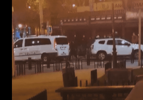 10 persoane reținute în dosarul cluburilor din Piatra Neamț care organizau petreceri cu droguri în plină pandemie