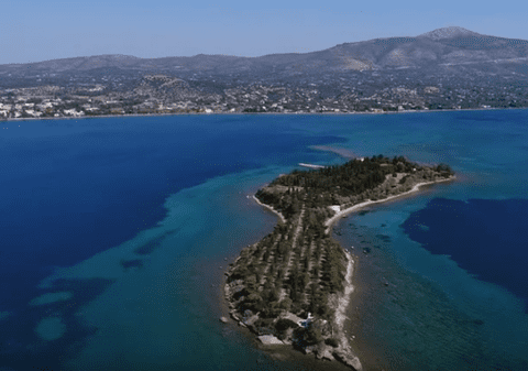Insule private, scoase la vânzare în Grecia. De la cât pornesc prețurile