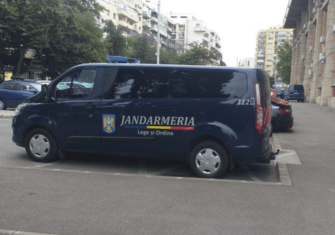 Percheziţii ale DNA la sediul Consiliului Judeţean Iaşi într-un dosar care vizează infracţiuni de corupţie