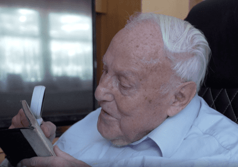 Un candidat la primărie în vârstă de 96 de ani a încălcat carantina pentru un interviu electoral, în Austria