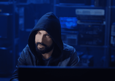 Tarkan provoacă o serie de controverse în Turcia, cu noua sa piesă. Ce mesaje anti-Erdogan ar transmite versurile